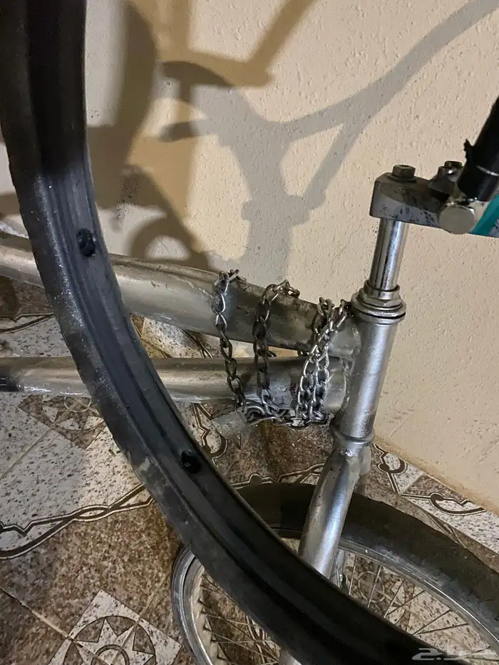 سيكل كوبرا اللون الرصاصي مع كفر سنج هدية ومع سلسلة وقفله و 2