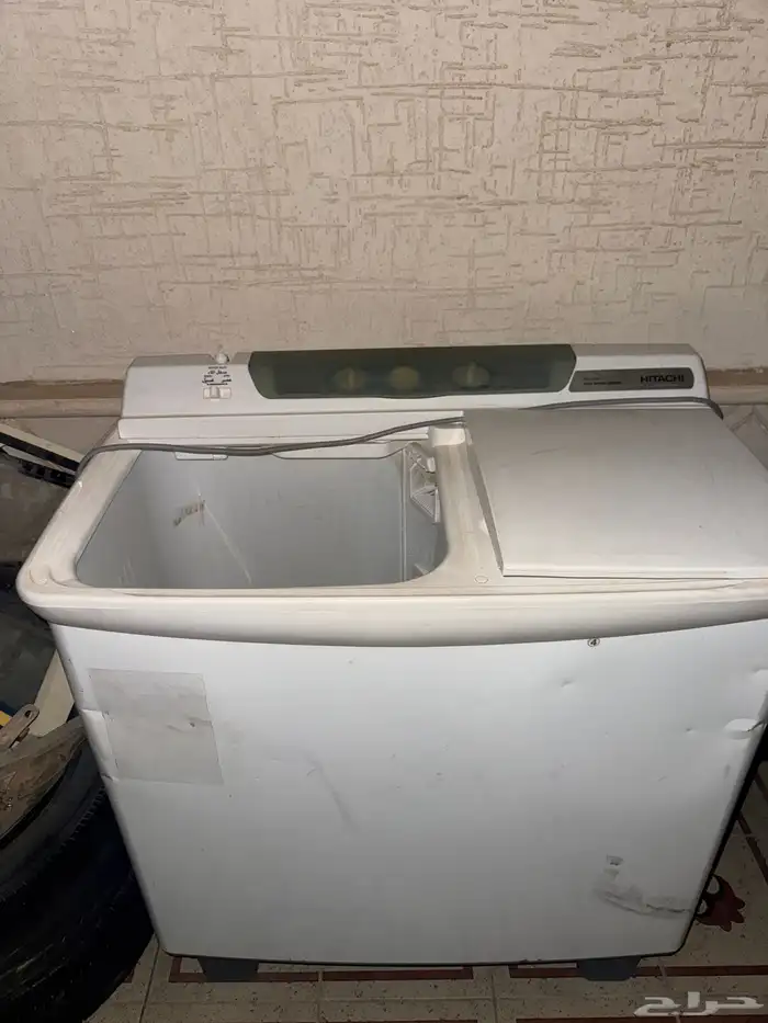 مجموعة اغراض للبيع طفايه غساله مكرويف انوار هايلكس مضخة ماء 1