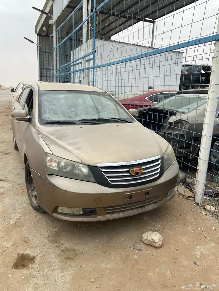 مندوب قطع جميع انواع السيارات تشليح الحاير 15