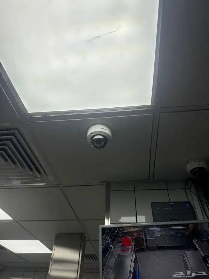 فنى تركيب كاميرات وشبكات 1