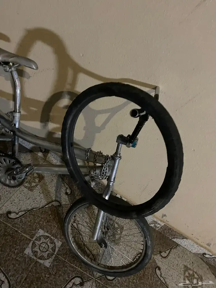 سيكل كوبرا اللون الرصاصي مع كفر سنج هدية ومع سلسلة وقفله و 3