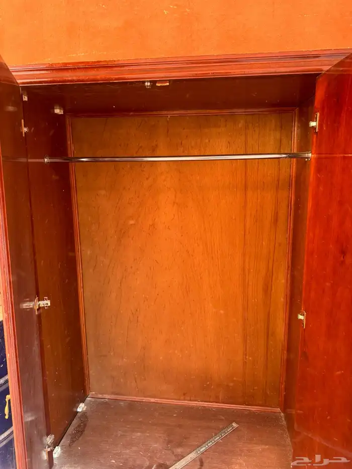 دولاب خشب طبيعي 3 درف 1