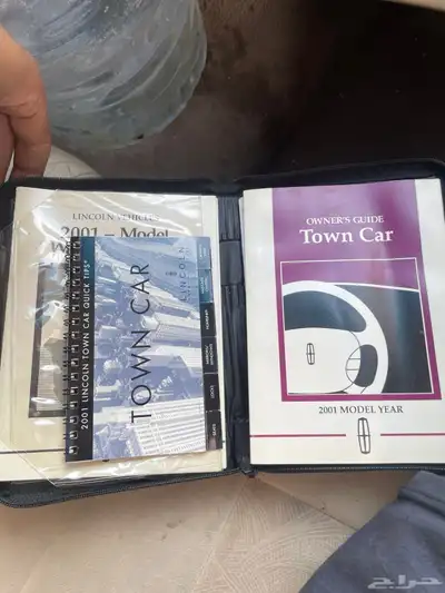 قطع غيار لينكون تاون كار 2001 17