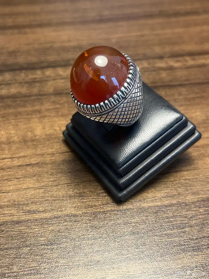 عقيق كبدي يماني اصلي على الشرط (صياغه الحازمي اليدويه) 1