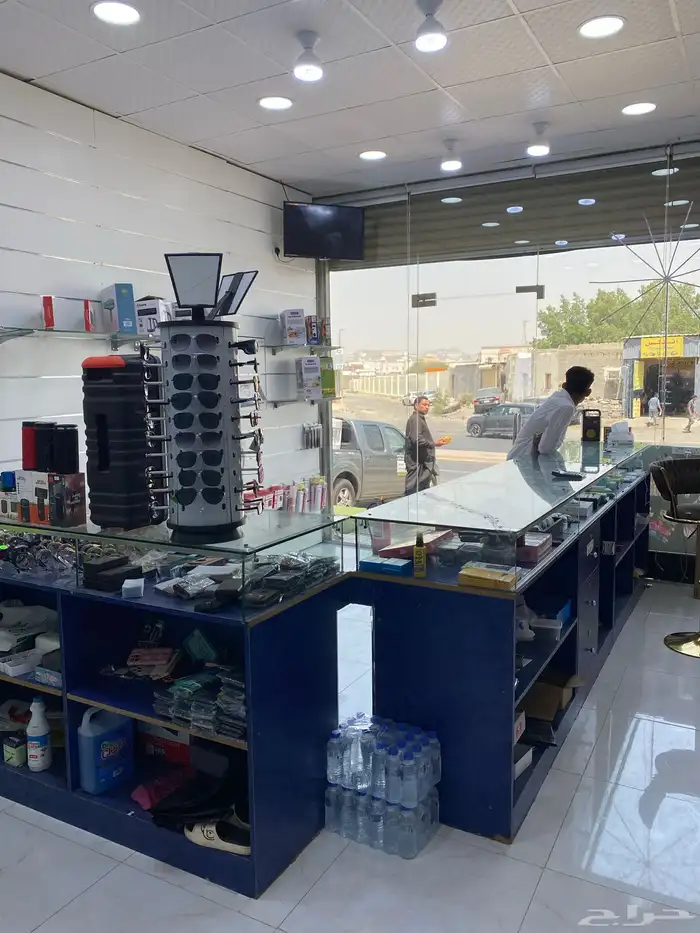 electronics shop for sale 4