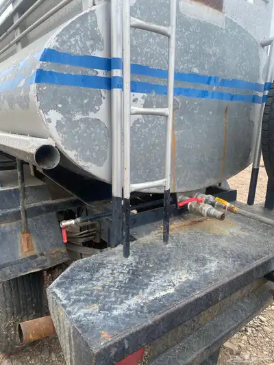 جمس وايت مسقط للبيع نقبل معاريض 0