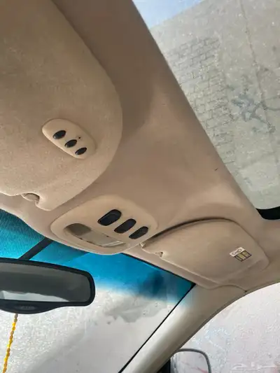 قطع غيار لينكون تاون كار 2001 7