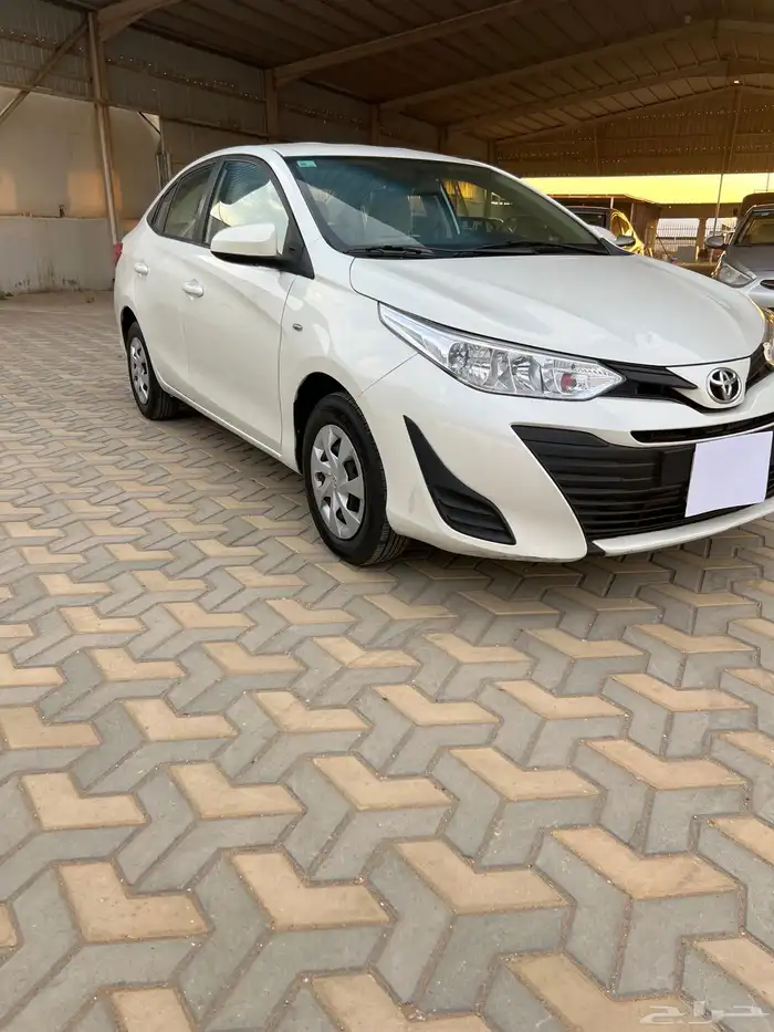 للبيع يارس موديل 2020 ابيض 2