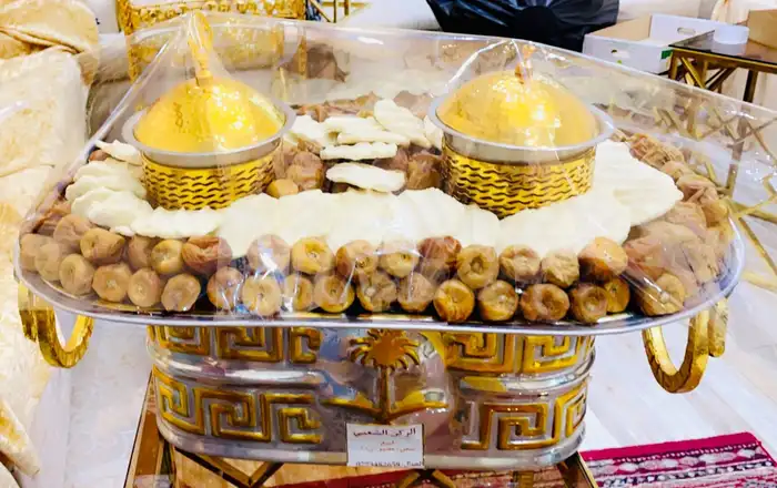 صواني تمر ومضير وسمن 25