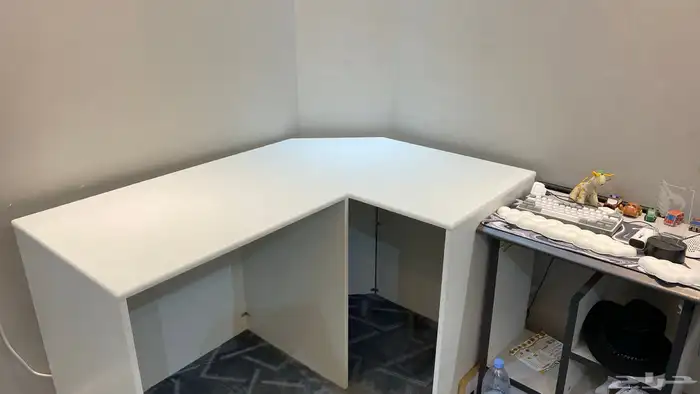طاوله قويه و كبيره للبيع 7