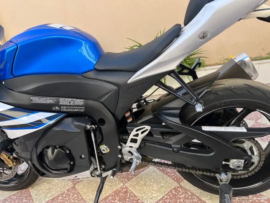 ريس سوزوكي 1000 11