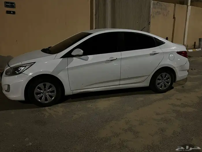للبيع اكسنت 2017 ستاندر 2