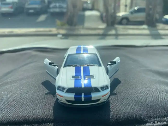 للبيع لعبه سياره مجسم موستانج شيلبي GT500 1
