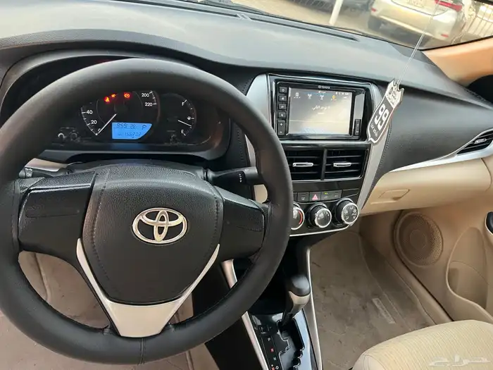 للبيع يارس موديل 2020 ابيض 10