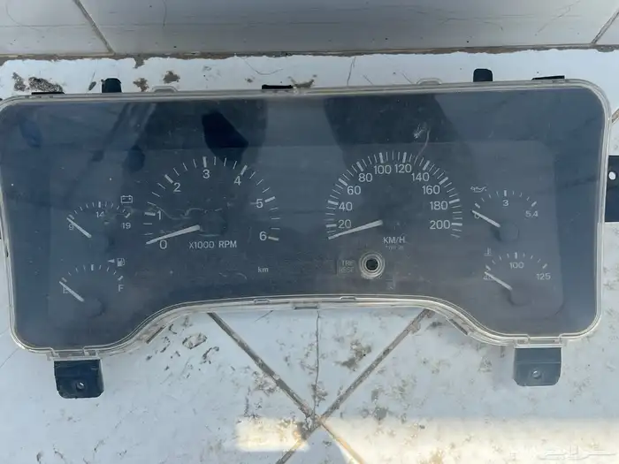 قطع شيروكي 97 - 2001 33