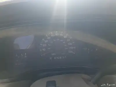 قطع غيار لينكون تاون كار 2001 3