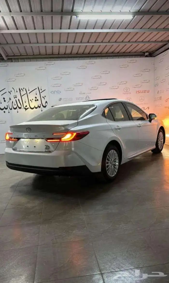 تويوتا كامري LE الساير 2025-116.500 6