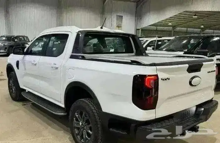 يتوفر فئات فورد رينجر اصفار لمبيعات الكاش والبنوك بأقل ربح 3