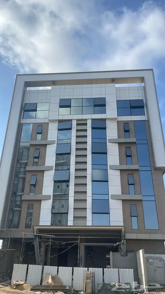 فرصة استثمارية جديدة بتصميم فندقي بحي الشاطئ بجازان 1
