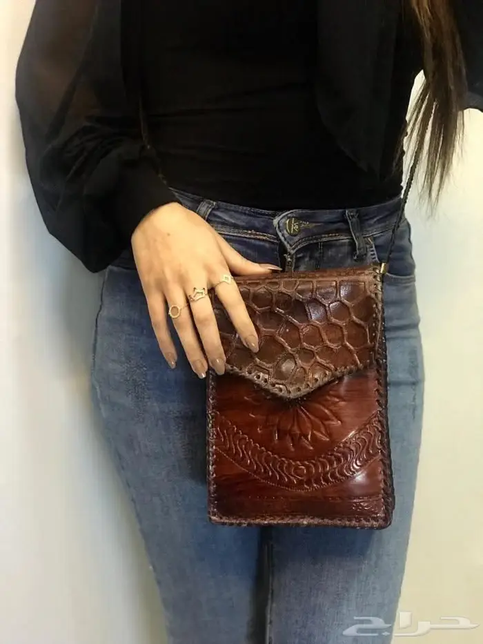 شنطة جلد 7