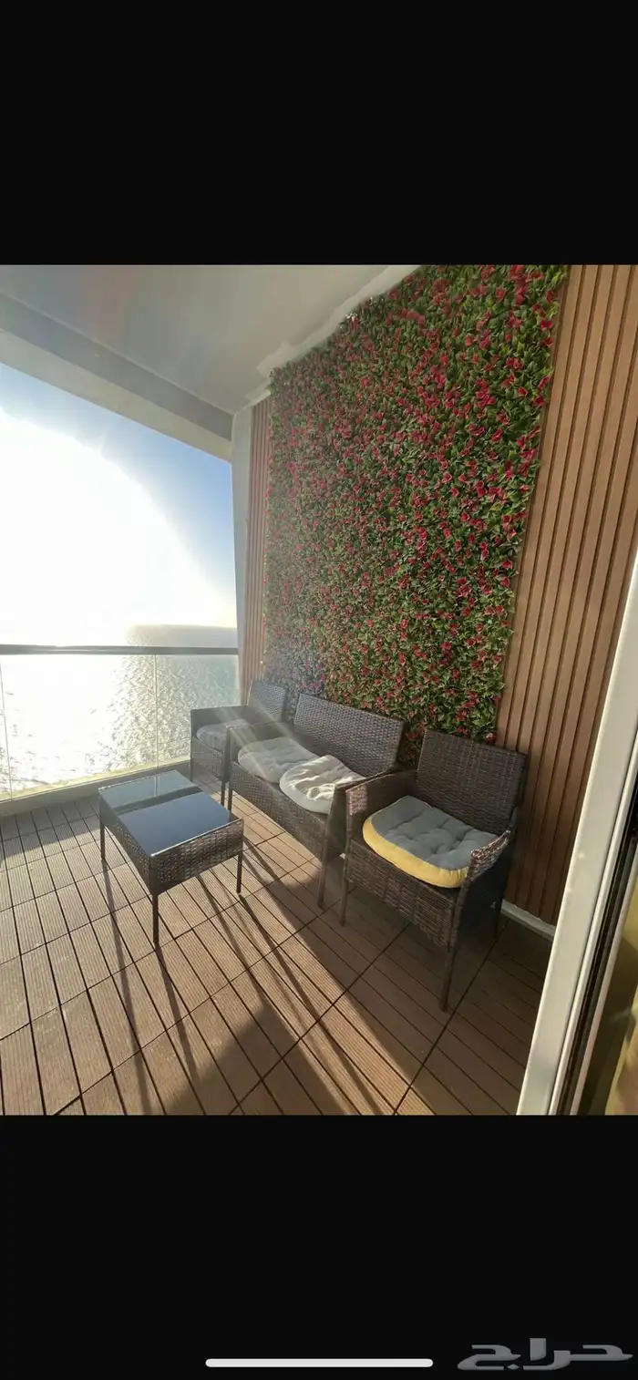 اطلالة على بحر جده في برج داماك 10