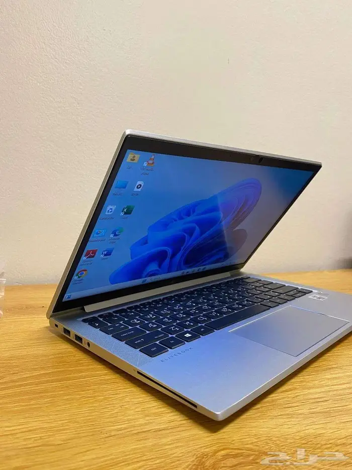 لابتوب شاشة لمس hP EliteBook 830 G7 1