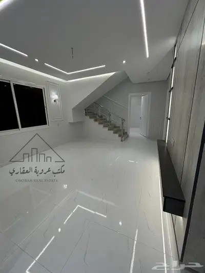 للبيع فيلا روف علوي تمليك  تبوك حي  الصفاء 13