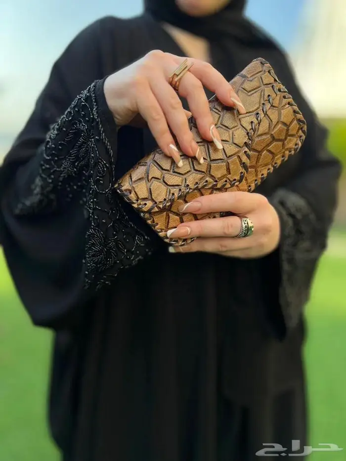 شنطة جلد 29