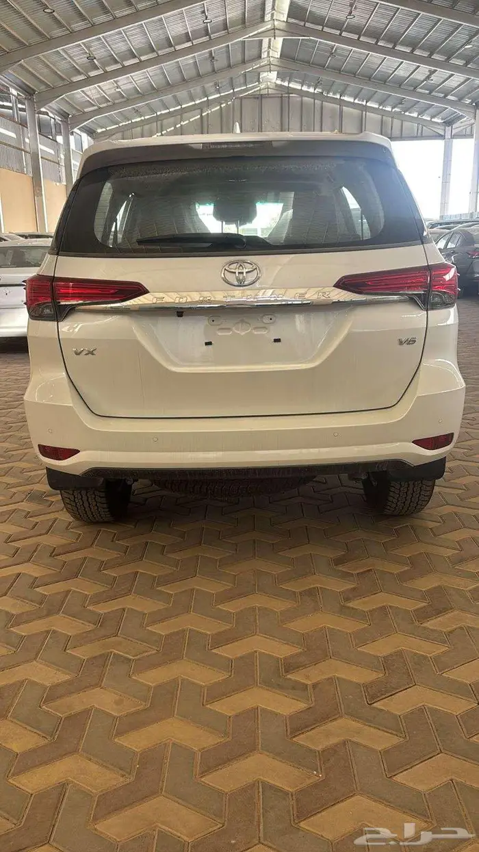 فورتشنر VX-1-2025 السعر شامل الضريبة ((161575)) 6