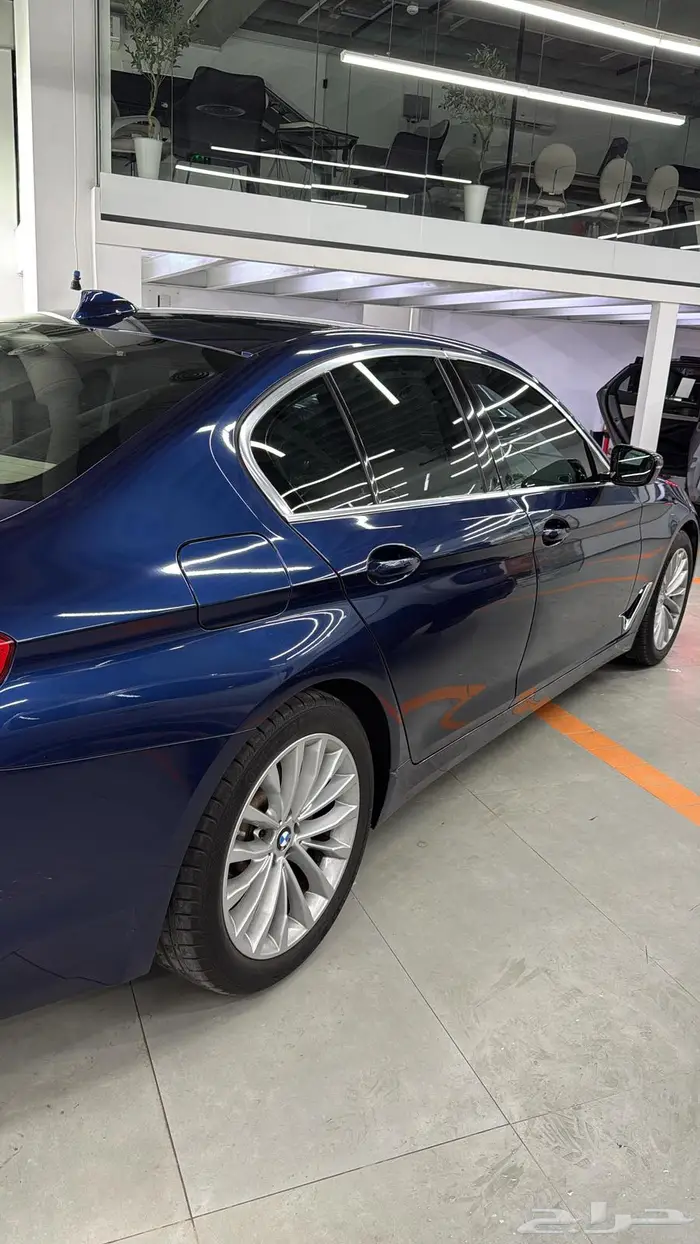 BMW 520 لاكجري لاين 2019 على الضمان 24