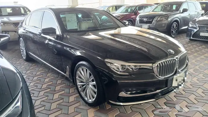 BMW 730Li مستخدم 2016 13