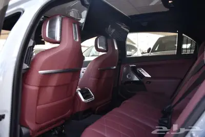 BMW 740I M KIT 2024 KM 27000 BROOKLYN GRAE 8