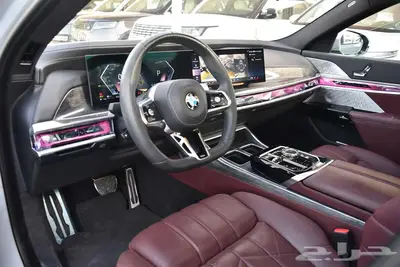 BMW 740I M KIT 2024 KM 27000 BROOKLYN GRAE 5