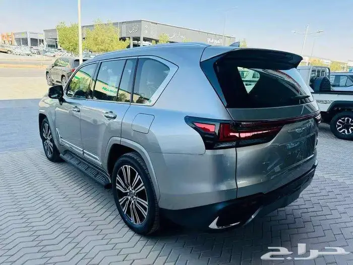 لكزس LX600 bb - بريمي- 2024 كاش وقساط 3