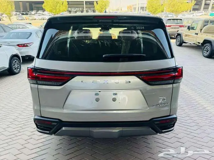 لكزس LX600 bb - بريمي- 2024 كاش وقساط 4