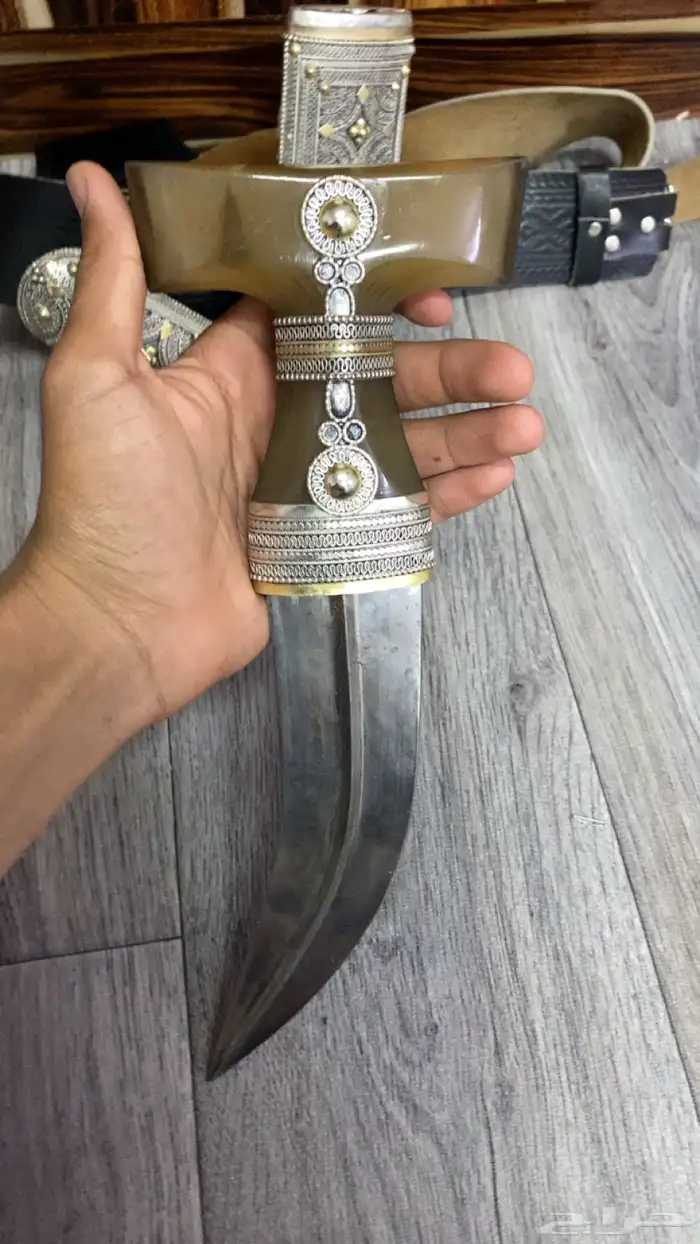 البيع جنبيه مطرح 6 2