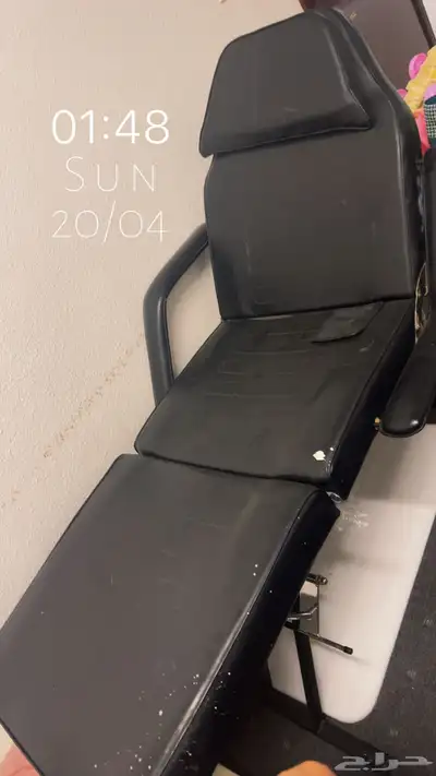 للبيع سرير شبة نظيف للصالون 0