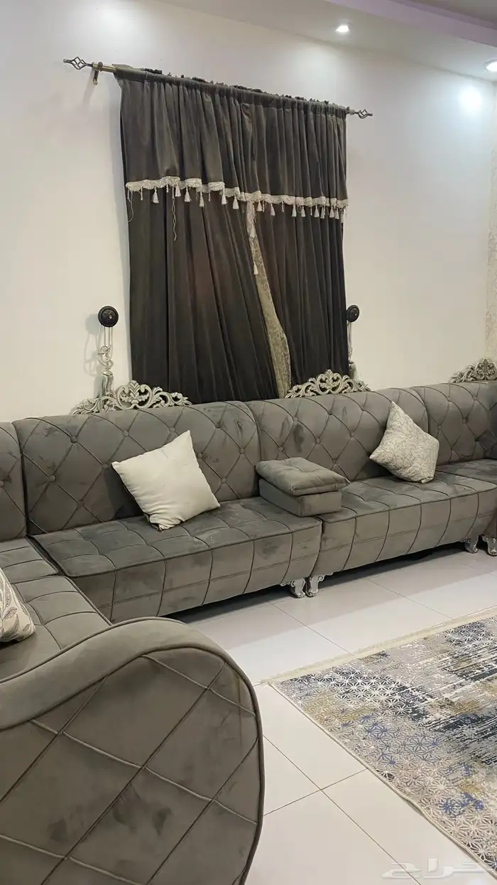 كنب رمادي للبيع للتواصل 3