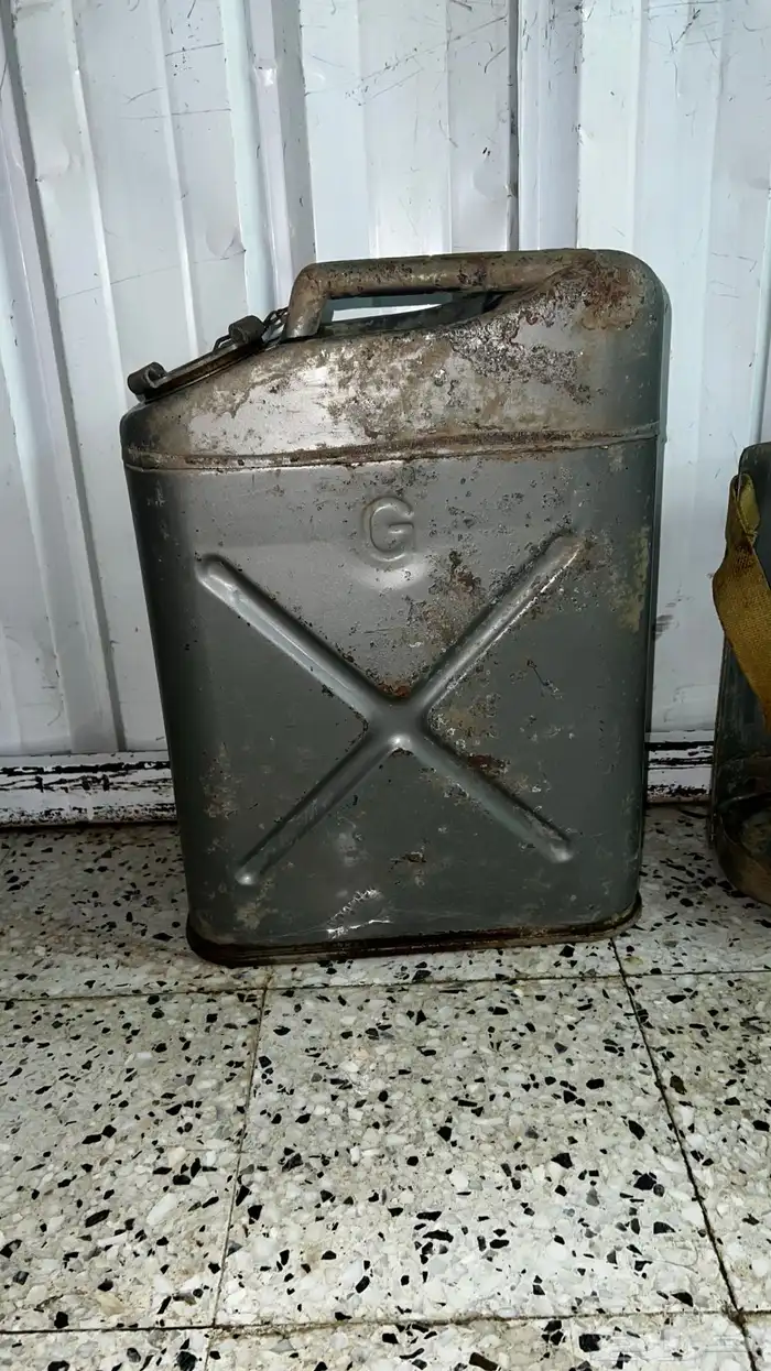 جركل ربع بنزين وكاله مستعجل وبالله عدم ابخص السعر 9