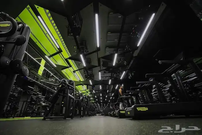 متخصصون في تنفيد وتوريد الأرضيات الرياضية 7