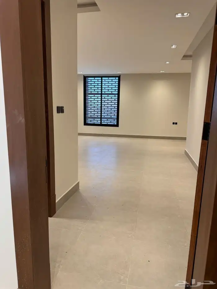 فيلا للبيع مخطط المرجان مع شقة في الرياض 0