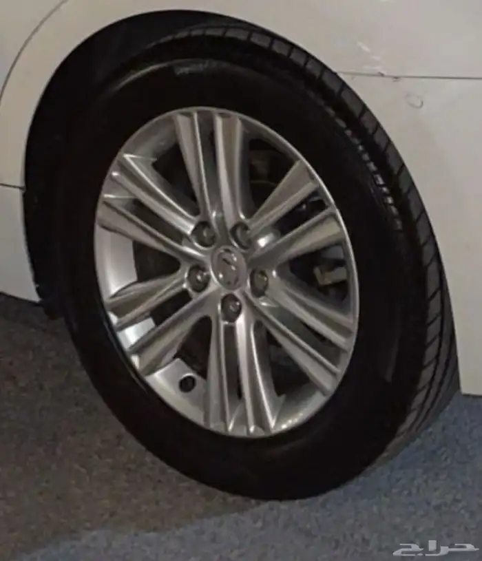 جنوط لكزس es 2015 2