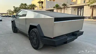 للبيع تسلا سايبر ترك 2024 فالرياض 2