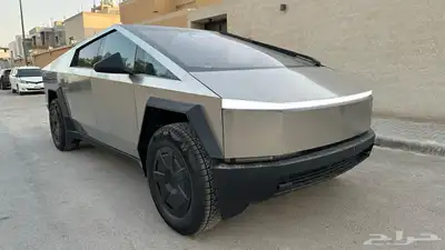 للبيع تسلا سايبر ترك 2024 فالرياض 6