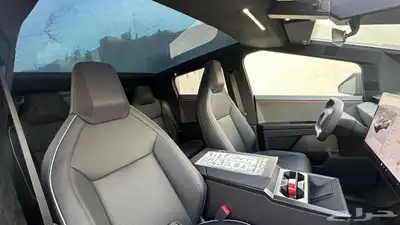 للبيع تسلا سايبر ترك 2024 فالرياض 17