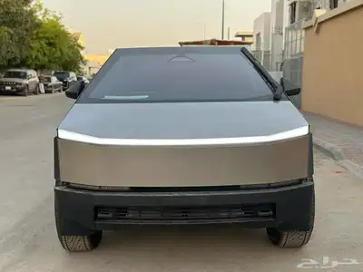 للبيع تسلا سايبر ترك 2024 فالرياض 7