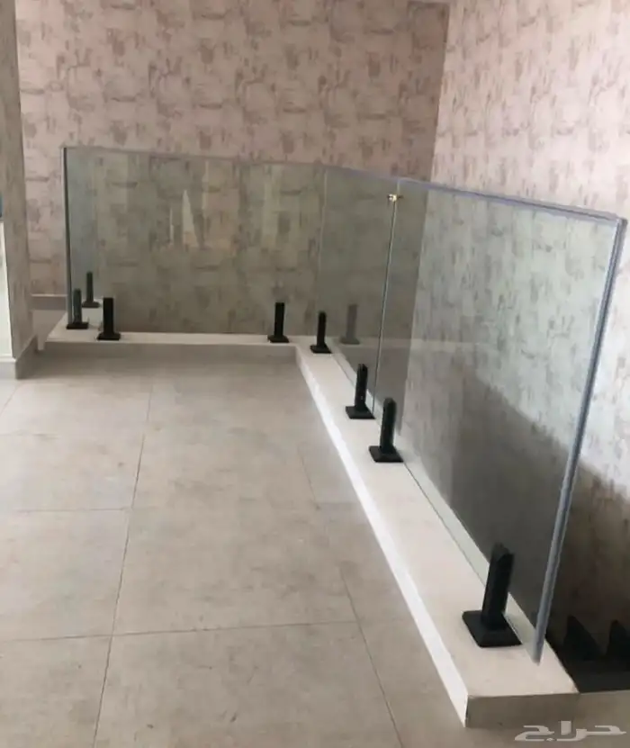 زجاج و قزاز سكريت و استركشر و المنيوم 12