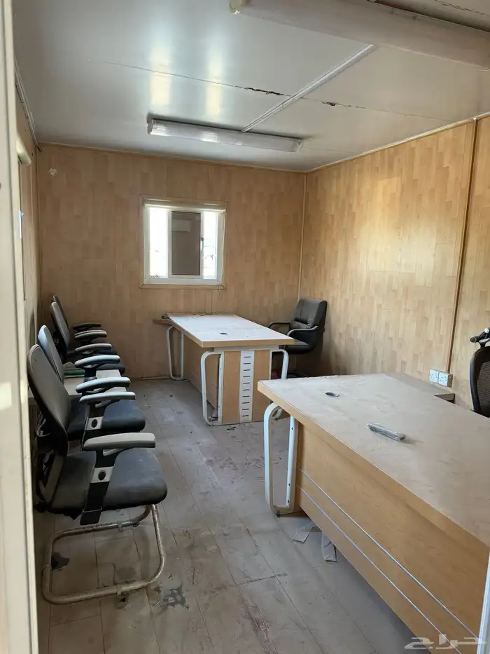 شاحنة ومكاتب متنقلة 9