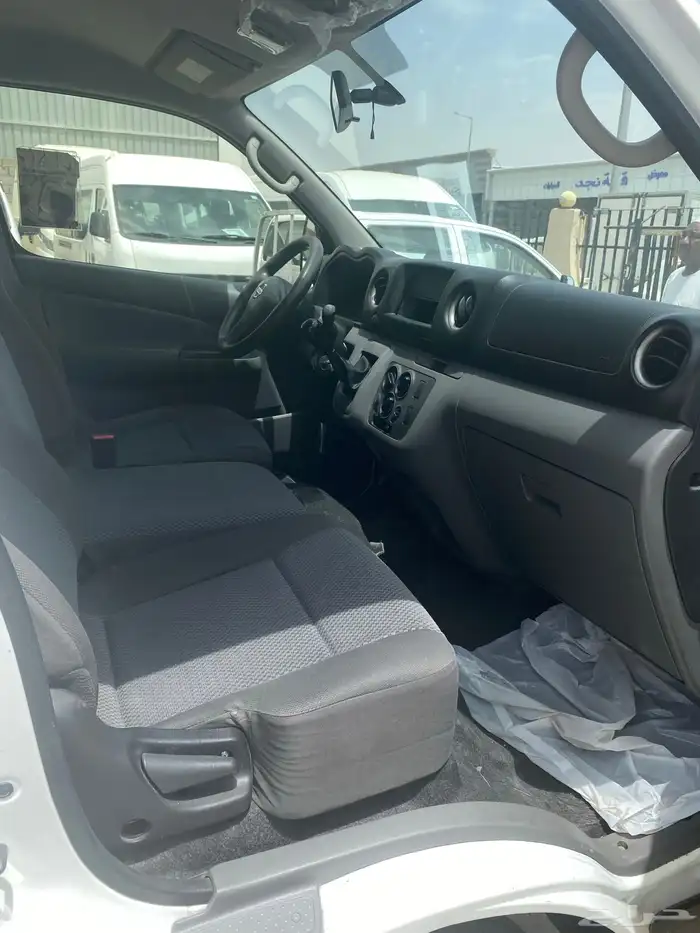 باص نيسان بضاعة 2021 ديزل 2