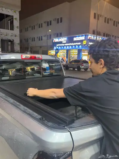 غطاء حوض قابل للسحب بقفلين 7